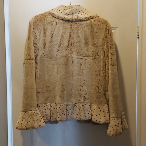 Sheared Beaver Fur Jacket - Picture 5 of 10